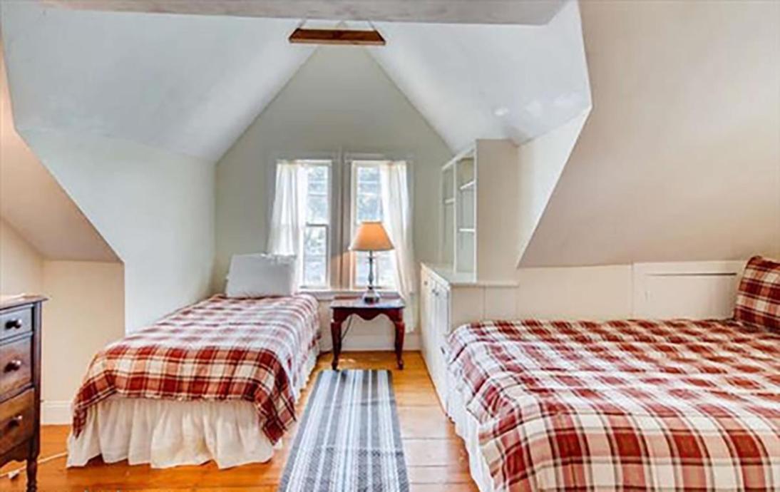 West Tisbury Inn Bagian luar foto