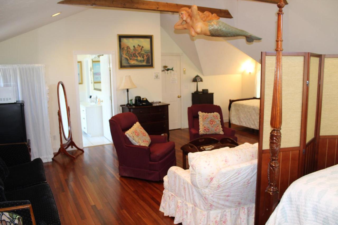 West Tisbury Inn Bagian luar foto