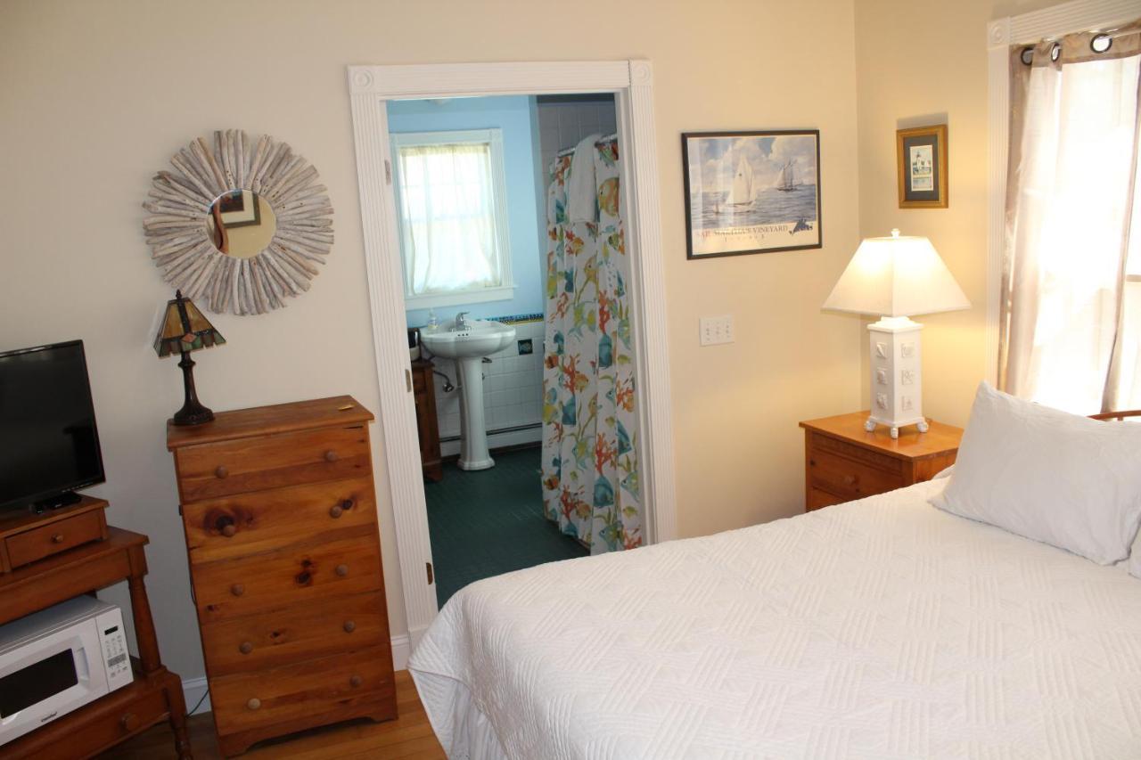 West Tisbury Inn Bagian luar foto
